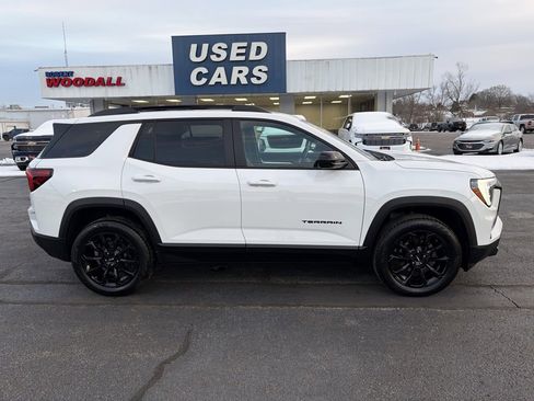 Used 2026 GMC Terrain Elevation w/ Black Edition image 9