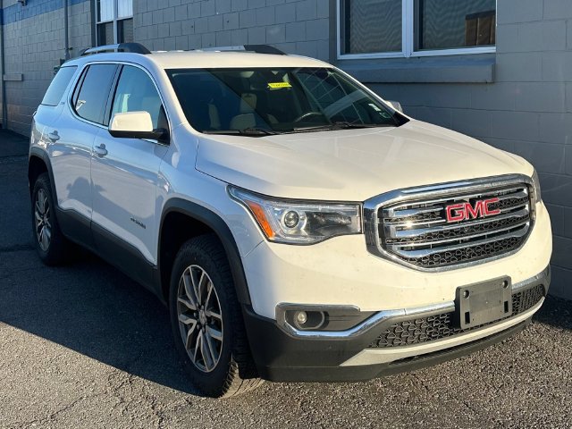 Used 2018 GMC Acadia SLE AWD/4WD image 3