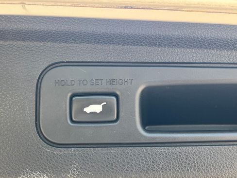 Used 2020 Honda Odyssey Elite image 16