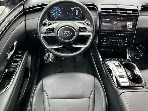 Certified 2024 Hyundai Tucson Limited FWD image 15