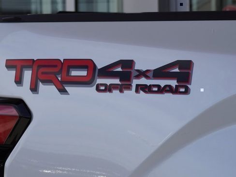 New 2025 Toyota Tundra Limited image 8