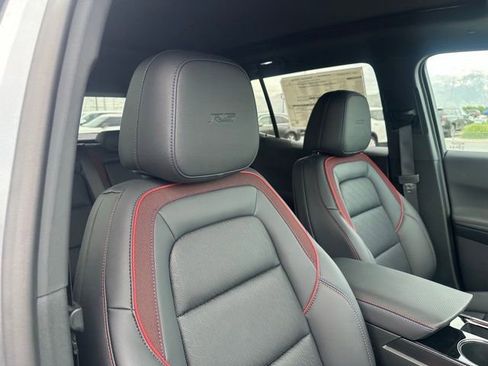 New 2026 Chevrolet Equinox RS w/ Convenience Package III AWD/4WD image 19