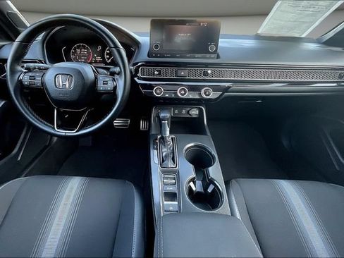 Used 2025 Honda Civic Sport image 9