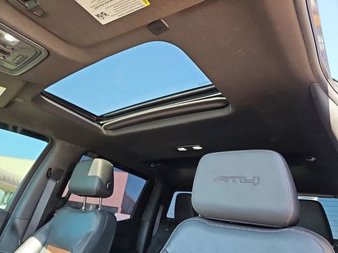 Used 2021 GMC Sierra 1500 AT4 w/ AT4 Preferred Package image 13