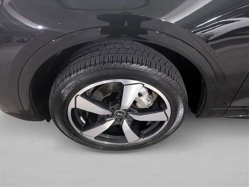 Used 2023 Audi Q5 2.0T Premium Plus w/ Premium Plus Package image 24