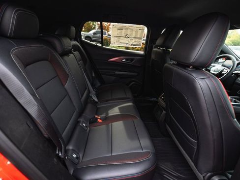 New 2026 Chevrolet Equinox EV RS image 21