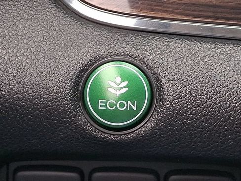 Used 2015 Honda CR-V Touring image 24