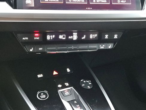 Used 2023 Audi Q4 e-tron Premium w/ Convenience Package image 20