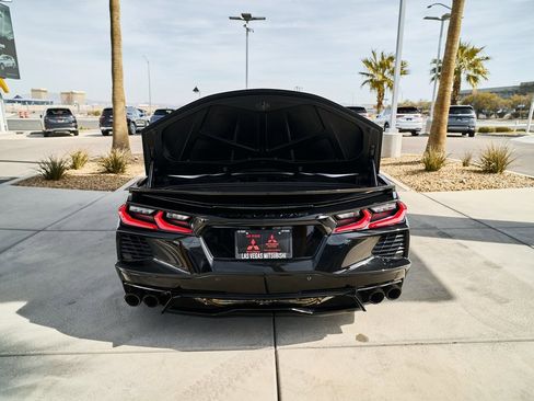 Used 2022 Chevrolet Corvette Stingray Convertible w/ 1LT image 9