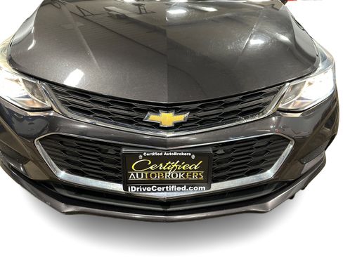 Used 2016 Chevrolet Cruze LT image 10