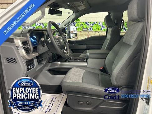New 2026 Ford F350 XLT w/ XLT Premium Package AWD/4WD image 9