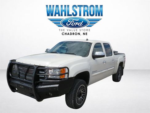 Used 2013 GMC Sierra 1500 SLT AWD/4WD image 1