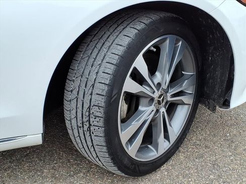 Used 2021 Mercedes-Benz C 300 4MATIC Sedan image 5