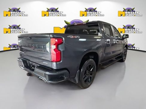 Used 2020 Chevrolet Silverado 1500 Custom w/ Custom Value Package AWD/4WD image 4