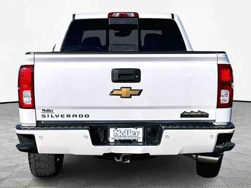 Used 2018 Chevrolet Silverado 1500 High Country image 4