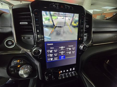 Used 2019 RAM 1500 Limited AWD/4WD image 32