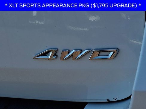 Used 2022 Ford Explorer XLT w/ Equipment Group 202A image 35