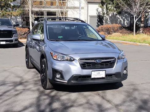 Used 2018 Subaru Crosstrek 2.0i Premium AWD/4WD image 3