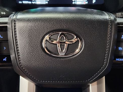 Used 2024 Toyota Tundra Platinum AWD/4WD image 49