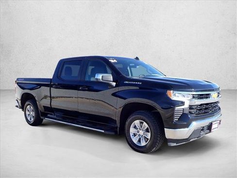 Used 2024 Chevrolet Silverado 1500 LT w/ Protection Package image 6