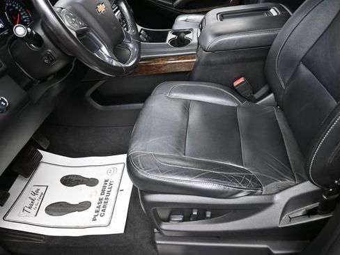 Used 2020 Chevrolet Tahoe LT image 15