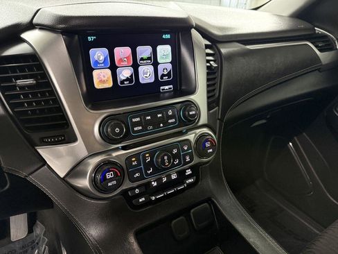 Used 2017 Chevrolet Suburban LS AWD/4WD image 17
