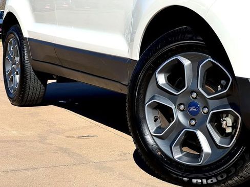 Used 2021 Ford EcoSport S image 6