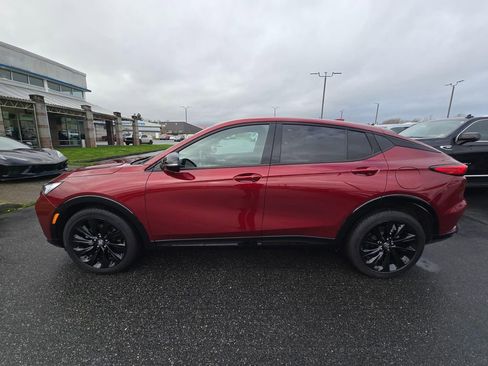 Used 2024 Buick Envista Sport Touring w/ Experience Buick Package image 8