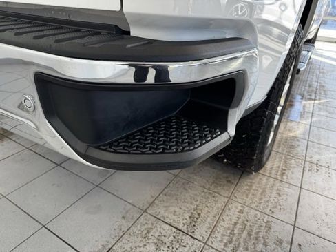 Used 2021 Chevrolet Silverado 1500 LTZ image 40