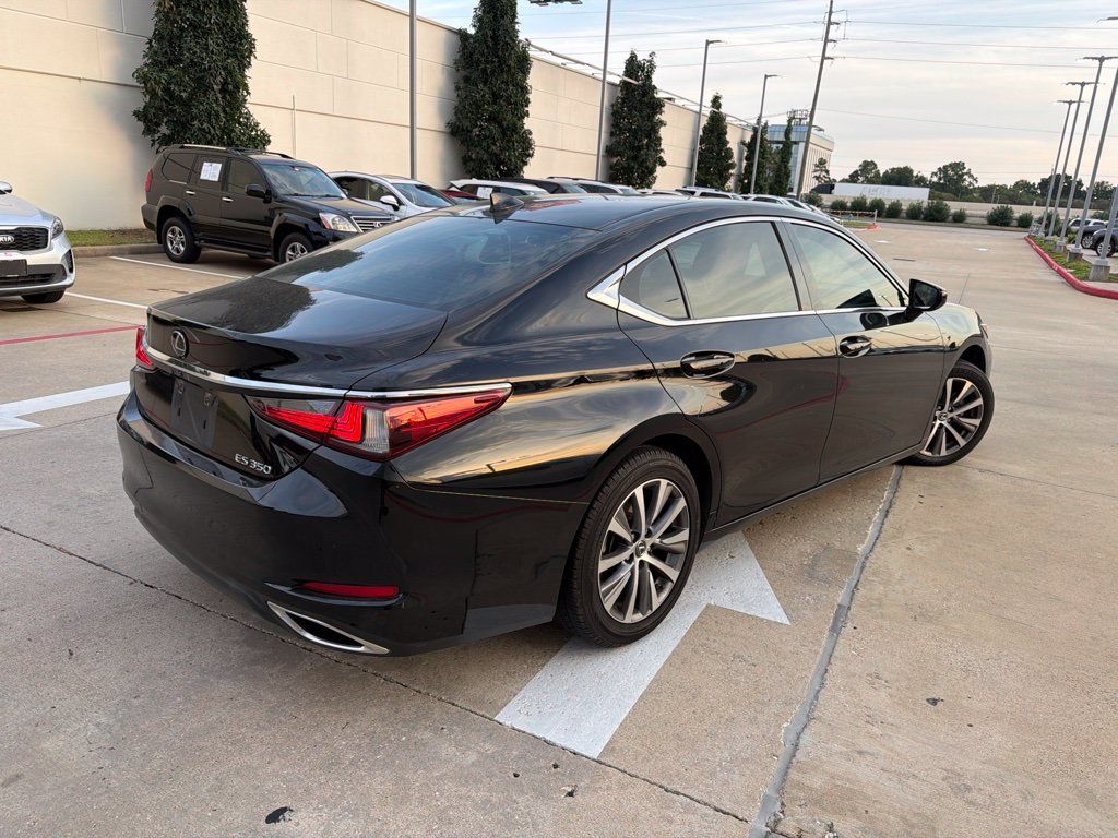 Used 2019 Lexus ES 350 w/ Accessory Package 2 FWD image 2