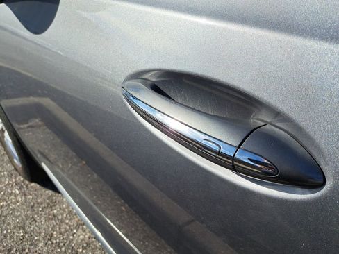 Used 2019 Buick Enclave Premium image 5