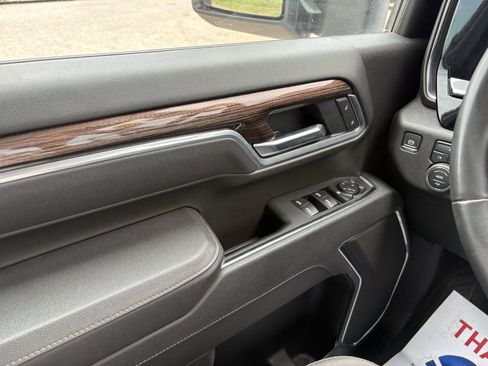 Used 2025 Chevrolet Silverado 2500 LT w/ Convenience Package AWD/4WD image 19