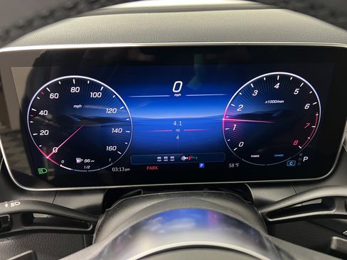 Used 2026 Mercedes-Benz GLC 300 4MATIC image 28