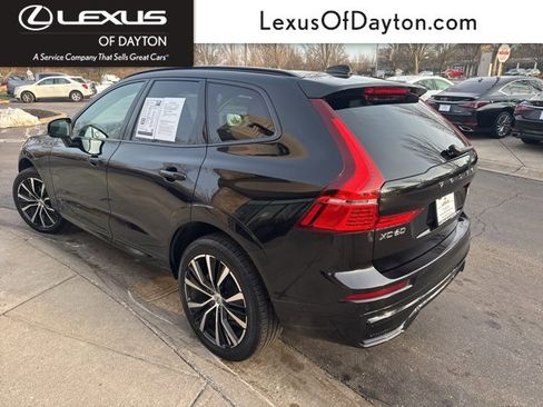 Used 2024 Volvo XC60 B5 Plus image 5