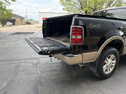 Used 2006 Ford F150 Lariat image 18
