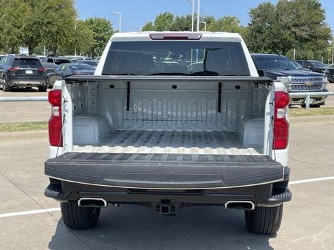 Used 2024 Chevrolet Silverado 1500 Custom Trail Boss AWD/4WD image 28