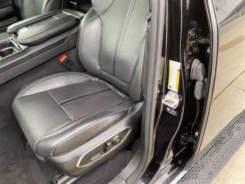 Used 2024 Jeep Wagoneer Series II AWD/4WD image 16