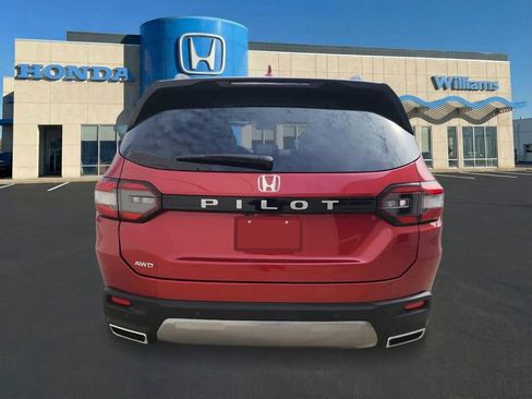 New 2026 Honda Pilot EX-L image 4