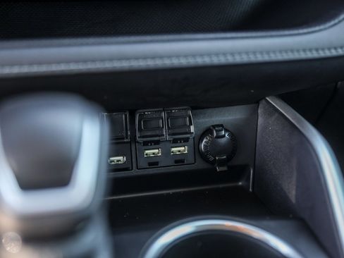 Used 2020 Toyota Highlander XLE image 20