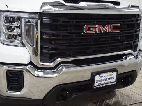 Used 2023 GMC Sierra 2500 Pro w/ Convenience Package AWD/4WD image 7
