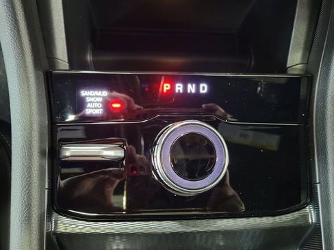 New 2025 Jeep Grand Cherokee Limited w/ Black Appearance Package image 27