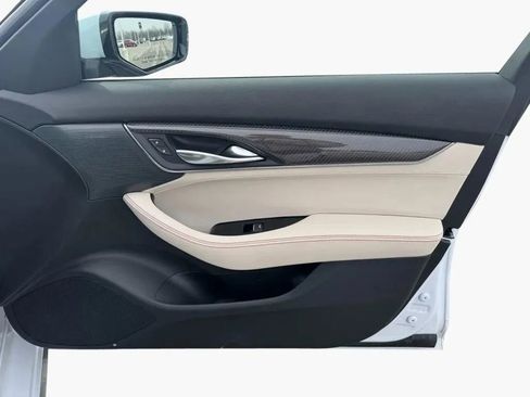 Used 2026 Cadillac CT5 Sport image 15