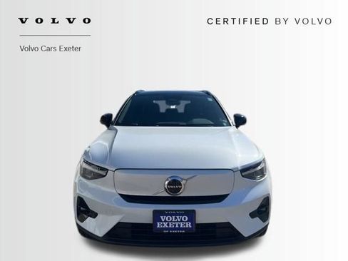 Used 2023 Volvo XC40 Recharge Plus w/ Protection Package Premier image 2