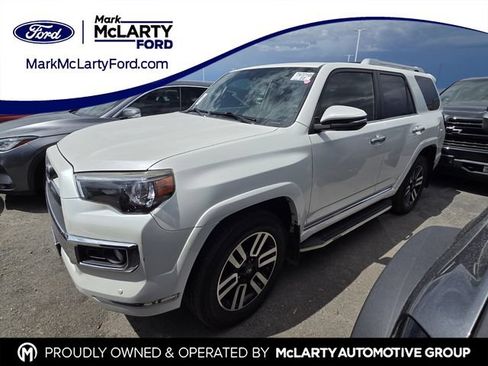 Used 2019 Toyota 4Runner Limited RWD image 1