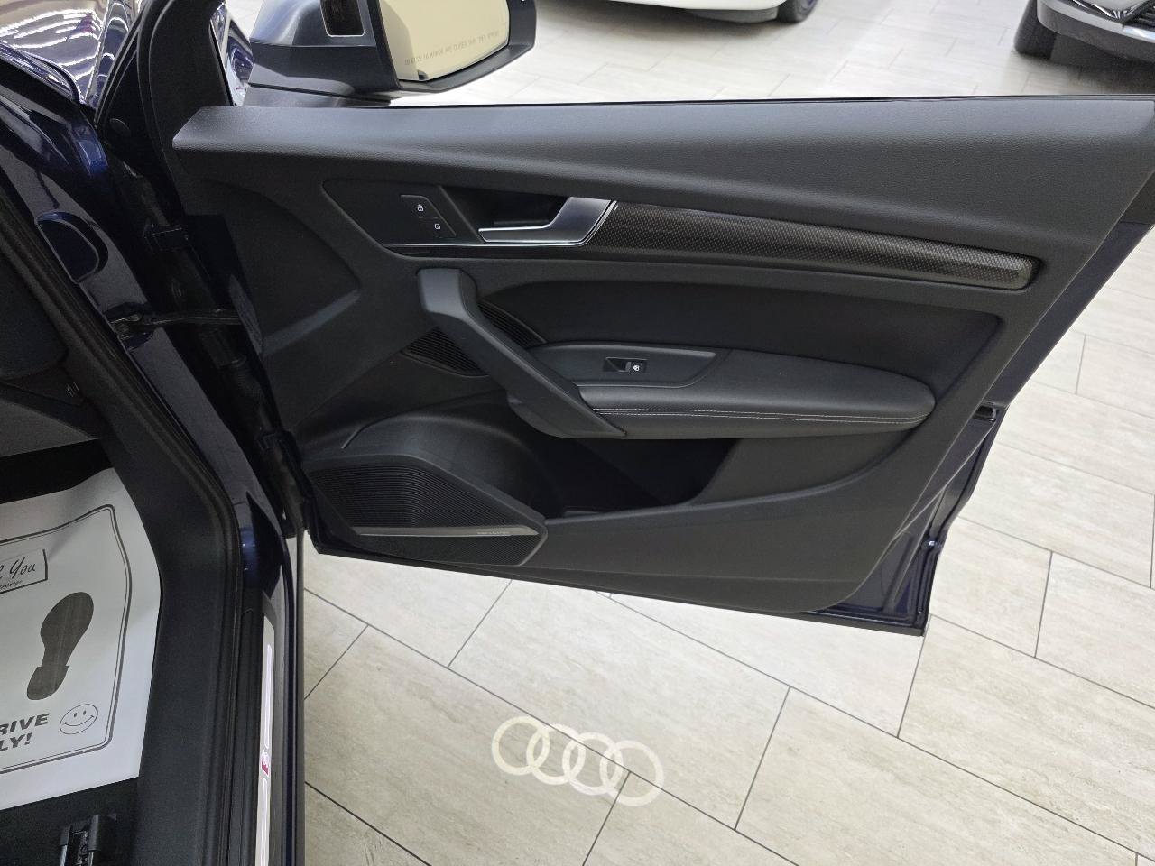 Used 2018 Audi SQ5 Prestige AWD/4WD image 42