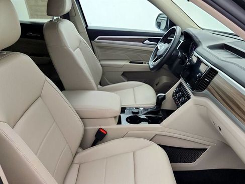 Used 2021 Volkswagen Atlas SEL AWD/4WD image 26