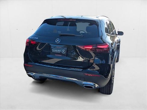New 2026 Mercedes-Benz GLA 250 image 2