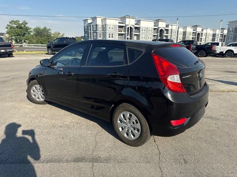 Used 2016 Hyundai Accent SE FWD image 10
