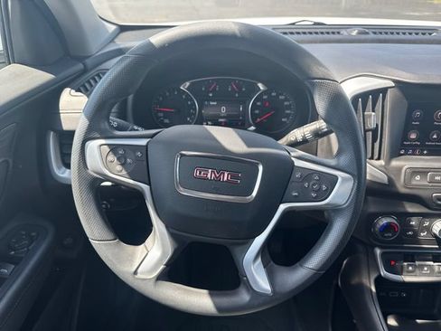 Used 2024 GMC Terrain SLE w/ Driver Convenience Package AWD/4WD image 17