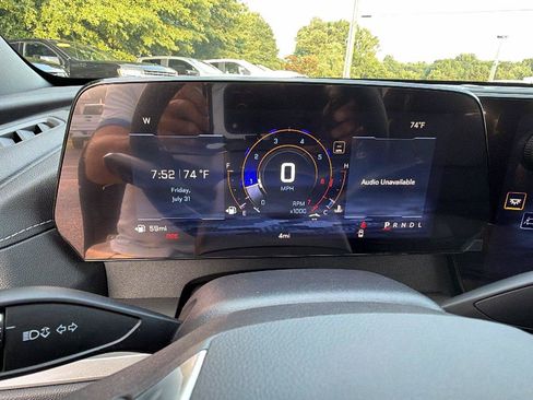 New 2026 Chevrolet Traverse LT w/ Driver Confidence Package FWD image 25
